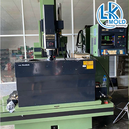 Gia công cơ khí chính xác, CNC